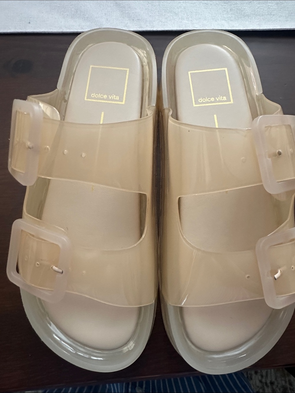 Dolce Vita color:Praline Jelly Slide Sandals size 6 new in box